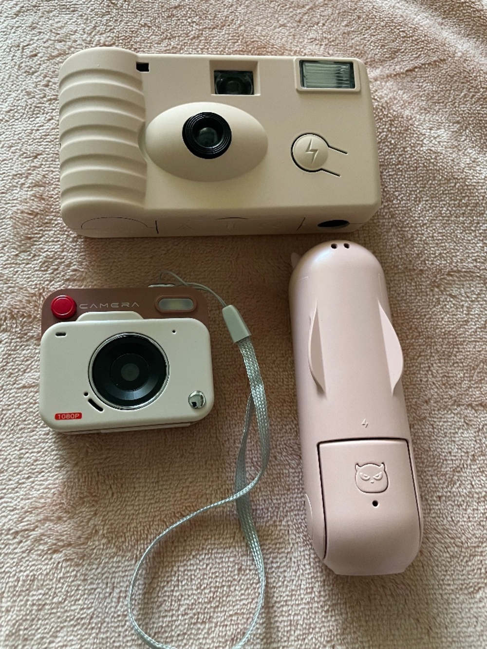 Lot. Mini Retro digital Camera, portable mini Fan, film camera.